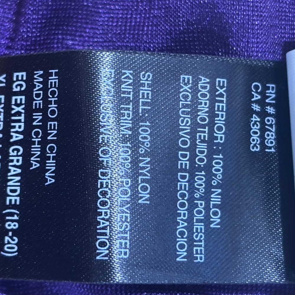 NFL Players Kids Youth Minnesota Viking Peterson 28 Short Sleeve Jersey XL‎ NWT - Picture 8 of 9